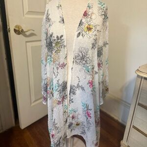 Torrid Floral Sheer kimono with Multicolor Design